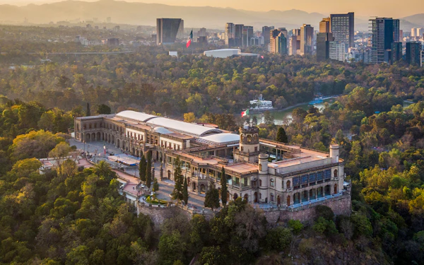 Mexico City: Chapultepec Castle + Museum of Anthropology Small Group Guided Tour