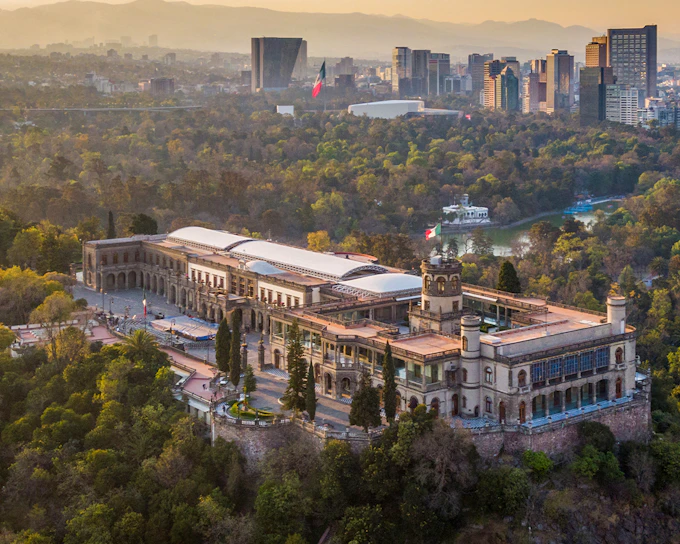 Mexico City: Chapultepec Castle + Museum of Anthropology Small Group Guided Tour