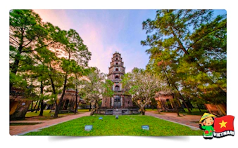 hue day trip by heritage train via hai van pass with imperial citadel, thien mu pagoda and khai dinh tomb-7