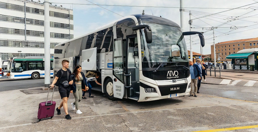 Book Marco Polo Airport Transfers