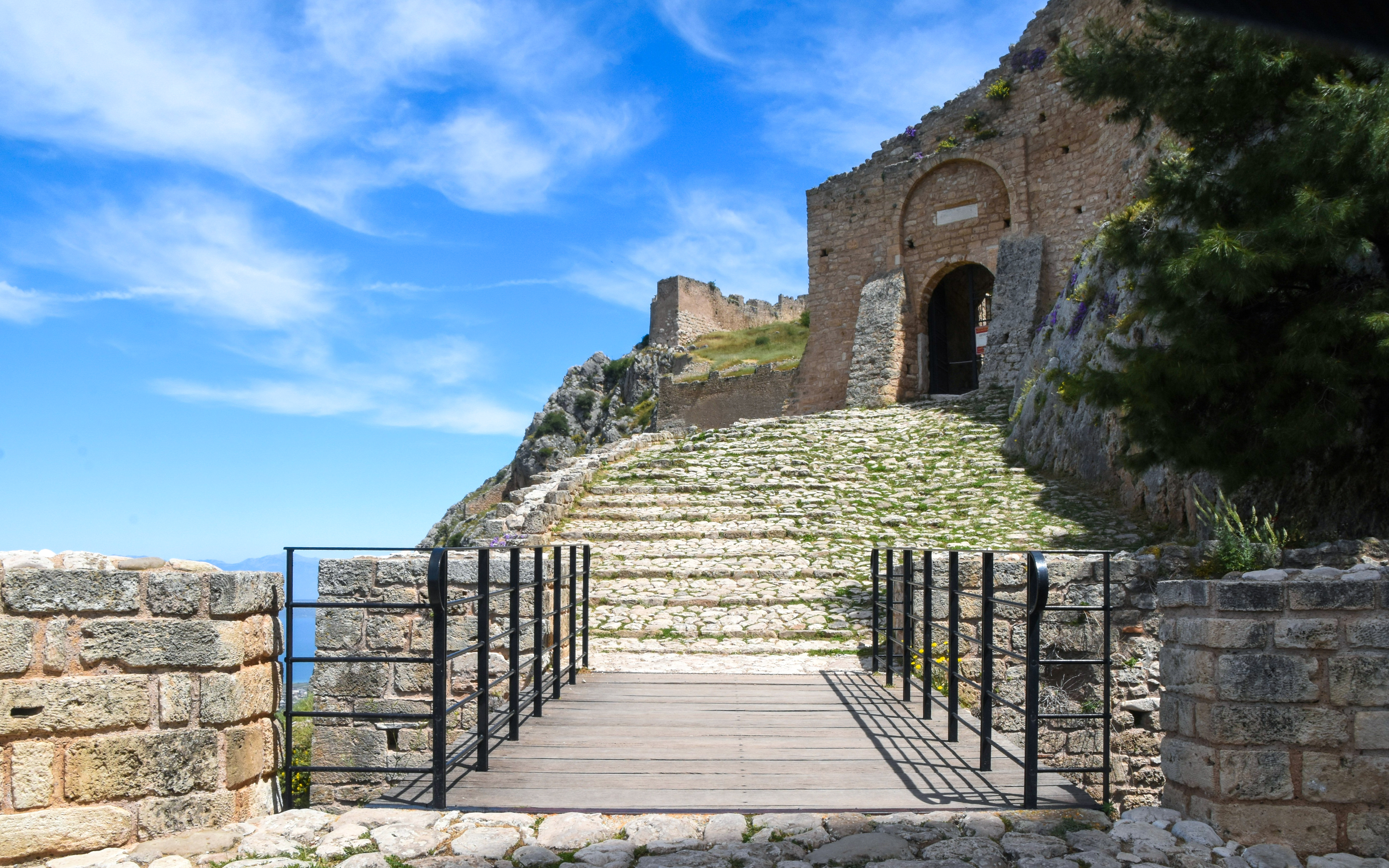 Tour di mezza giornata da Atene: l'antica Corinto, Acrocorinto e il canale — 8