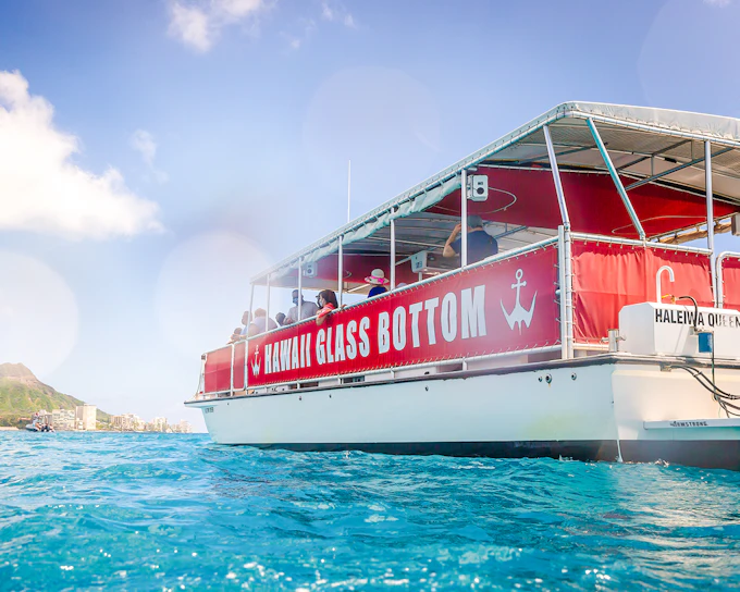 Waikiki Marine Life Cruise on Glass-Bottom Boat