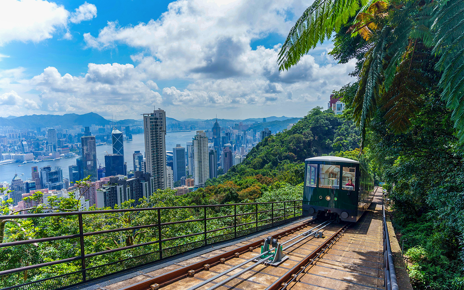 Peak Tram ascending towards Sky Terrace 428
