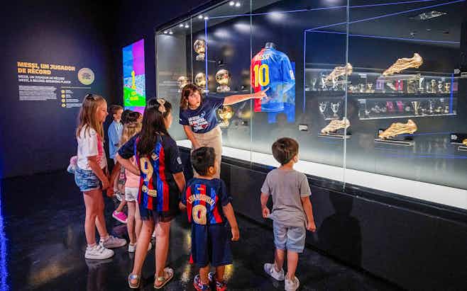 Barcelona in 3 days - Las Golondrinas De Barcelona cruise