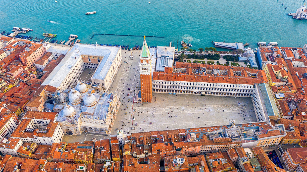 St Marks Basilica - Location