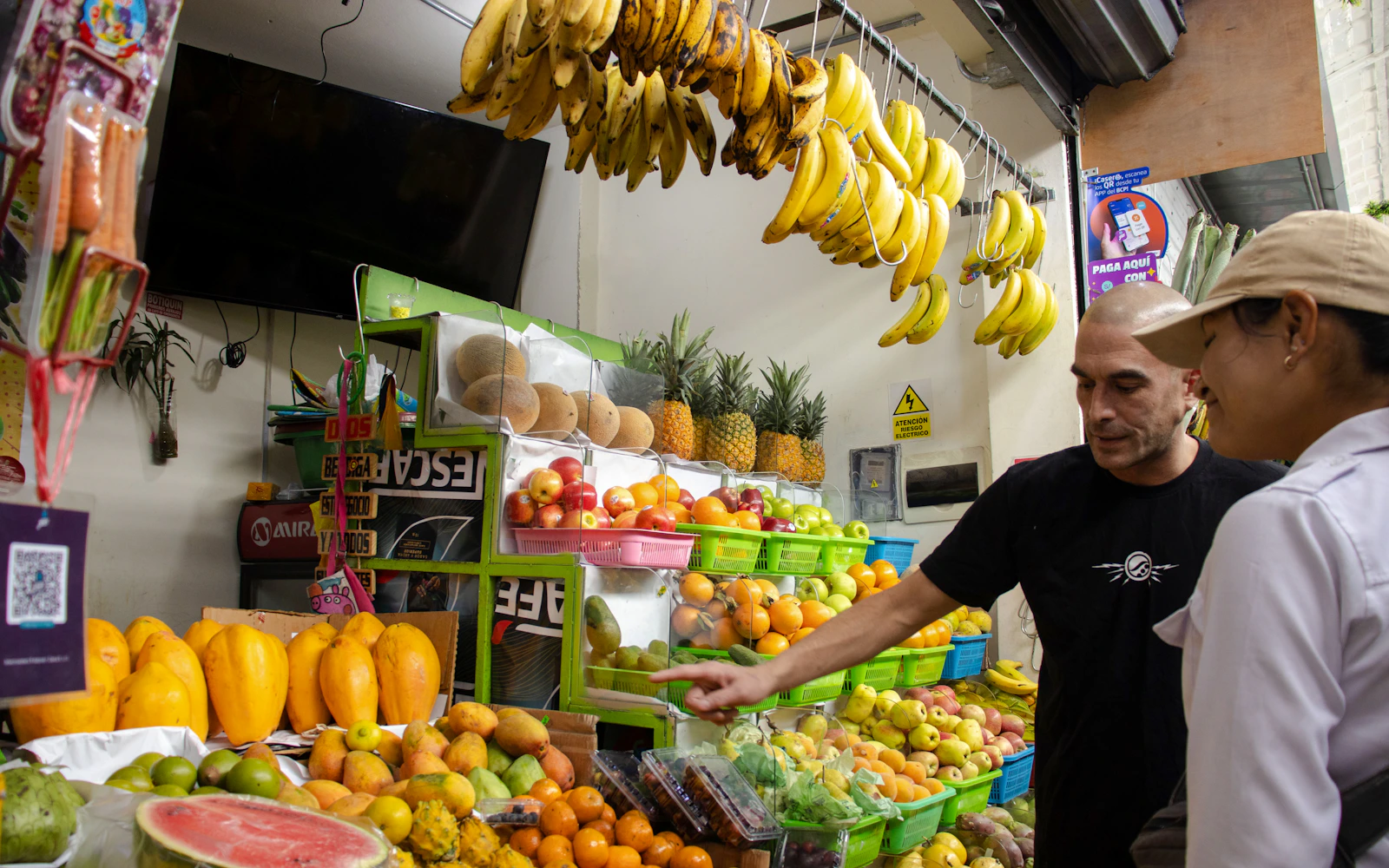 Lima Culinary History and Local Markets Food Tour with Vineyard Visit Image 3