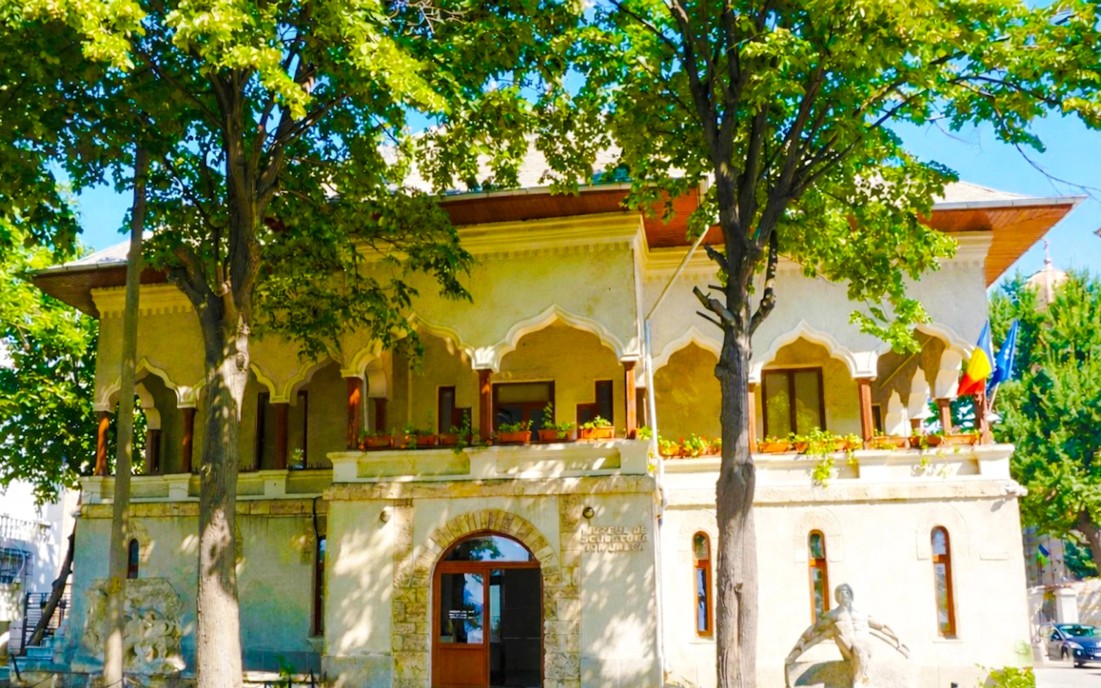 Combo: Constanța Art Museum + Ion Jalea Sculpture Museum Tickets Image 7