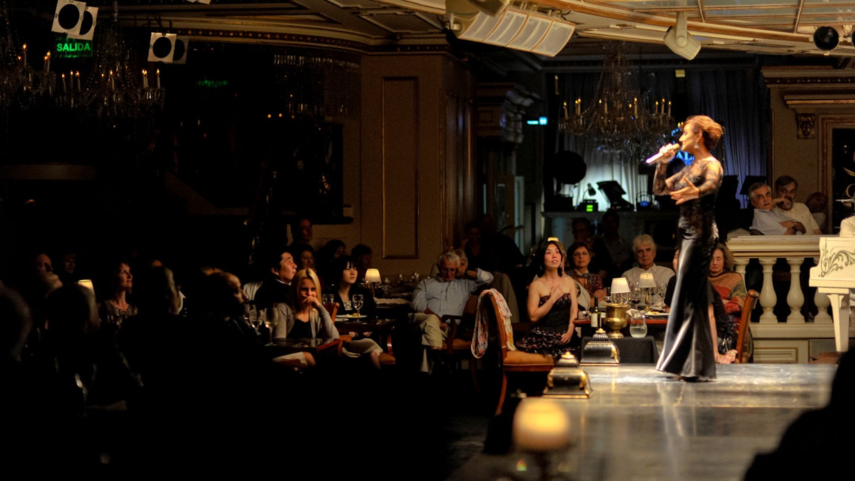 tango dress code image