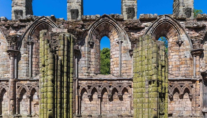 Holyrood Palace ruins