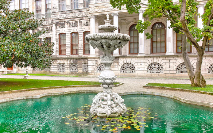 Fountain in the gardens of Dolmabahçe Palace, Istanbul, Turkey.