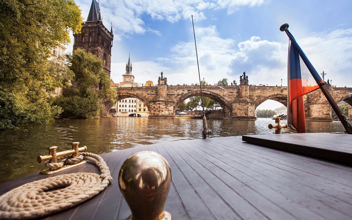 6-hr guided tour of prague old town, vltava river cruise & prague castle sightseeing with lunch-5 6-hr guided tour of prague old town, vltava river cruise & prague castle sightseeing with lunch-5
