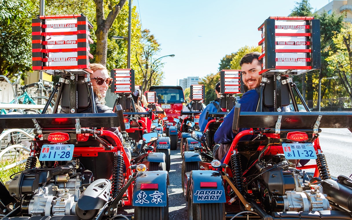 tokio: asakusa, kaminarimon y skytree 60/120-min go-karting experience by japankart-6