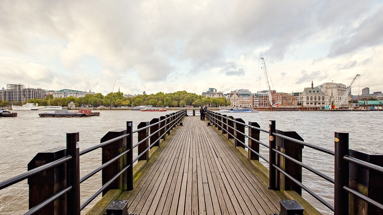 Gabriel's Wharf pier overlooking the Thames River on Queen's Walk, London, Great Britain.