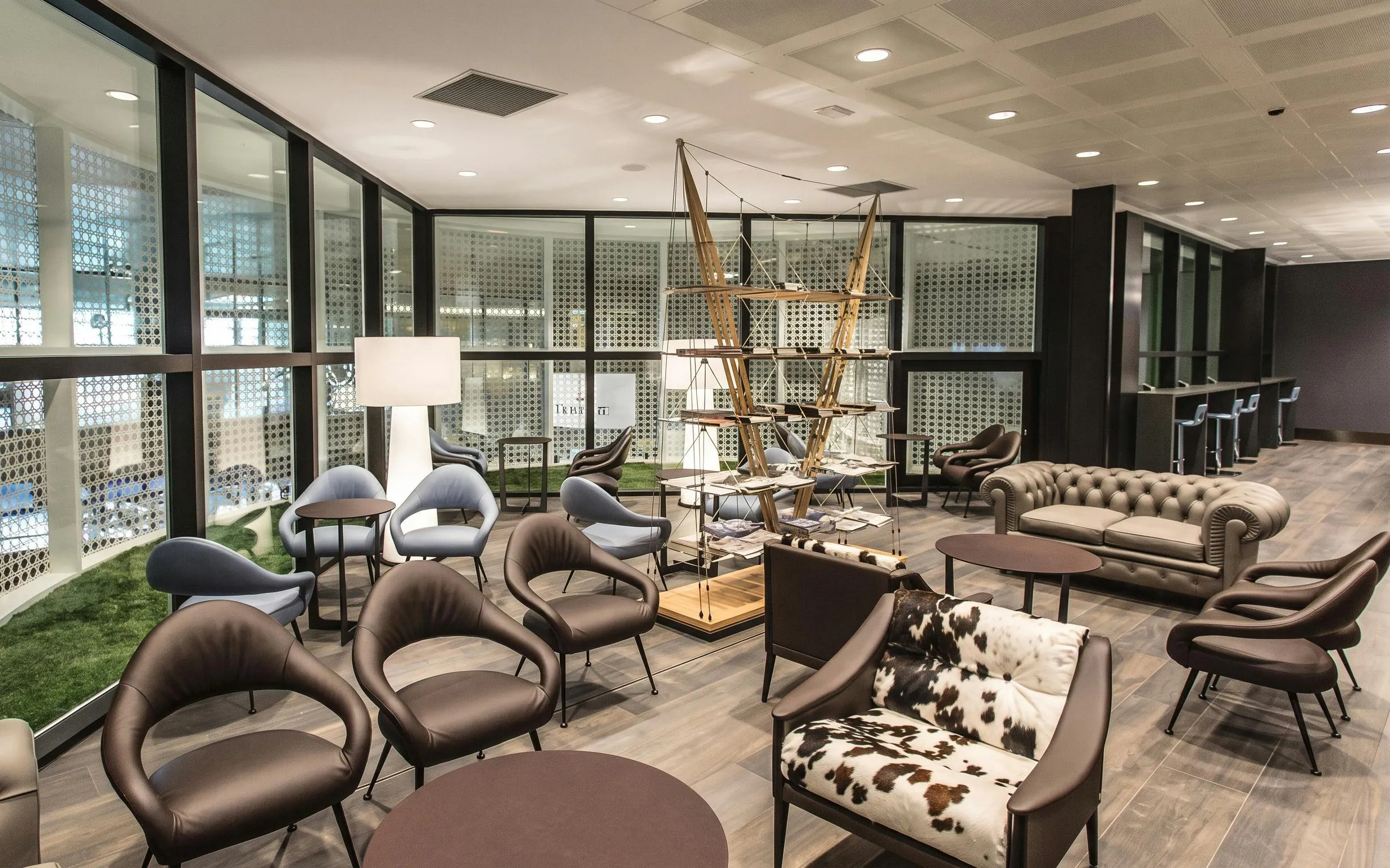 Leonardo Exclusive Lounge seating area, Linate Airport Main Terminal, Milan.