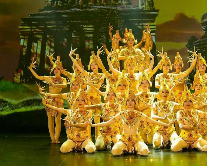 Da Nang Guided Tour with Da Nang Museum Visit, Heritage Show & Michelin-Rated Dinner