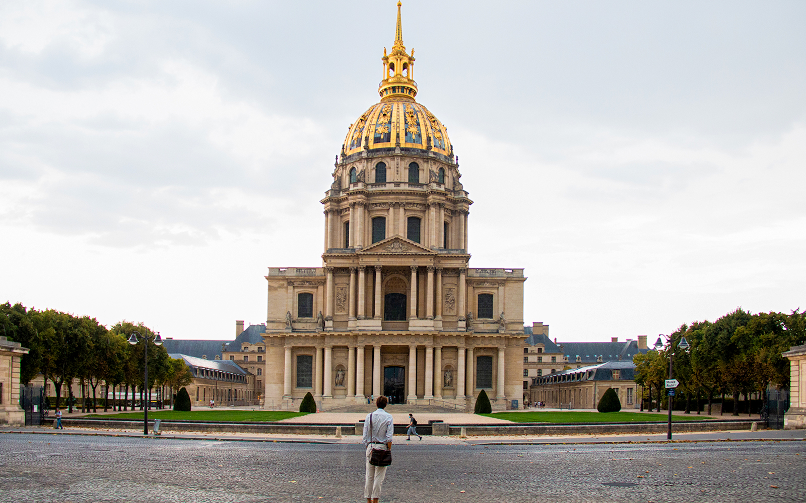Tomb of Napoleon Bonaparte opening hour
