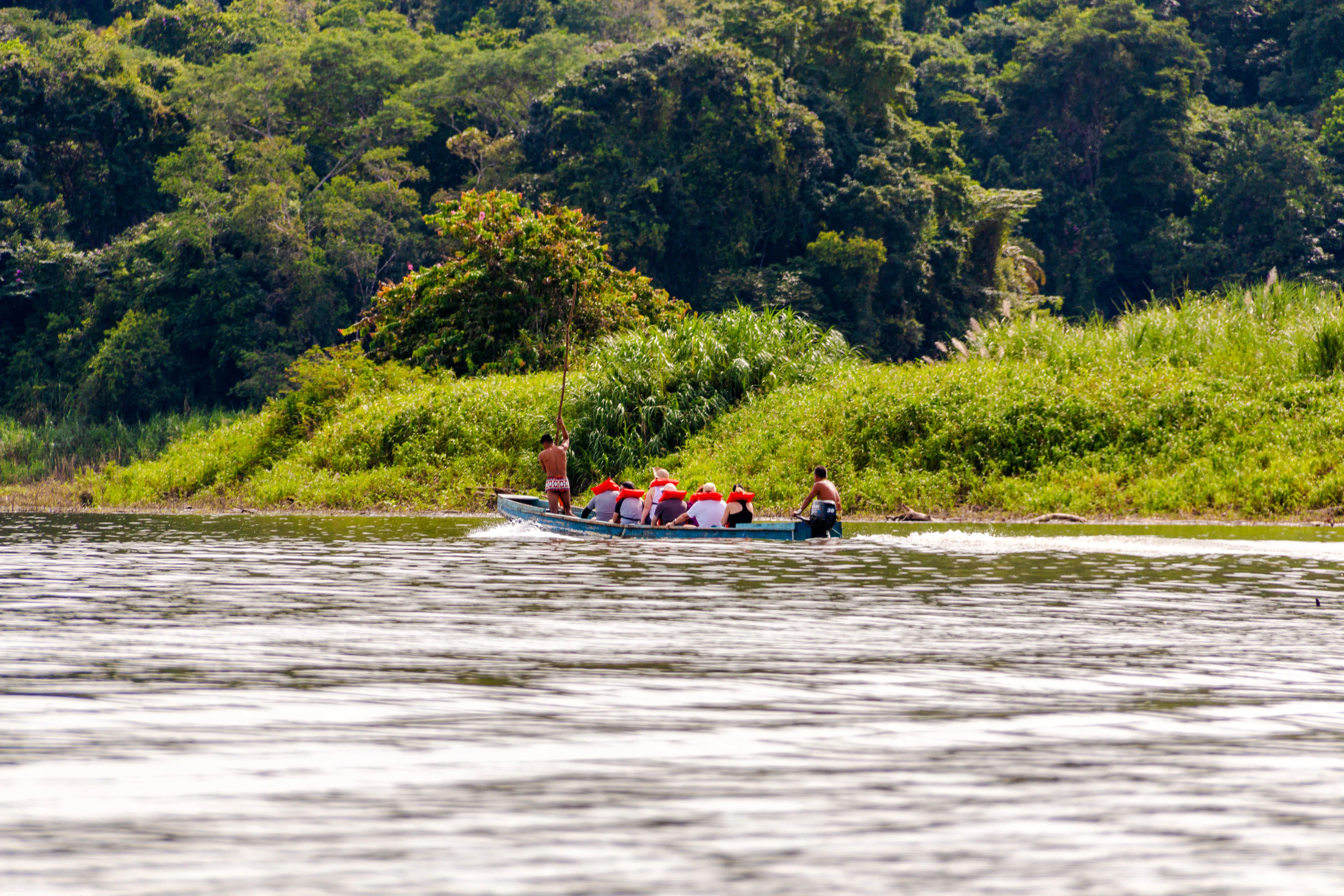 Emberá Purú Biakirú Village Guided Tour with Waterfall Visit Image 3