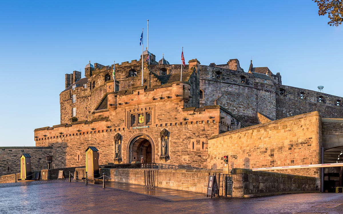 Delve Into the Past: Top Historical Landmarks in the United Kingdom - Edinburgh Castle