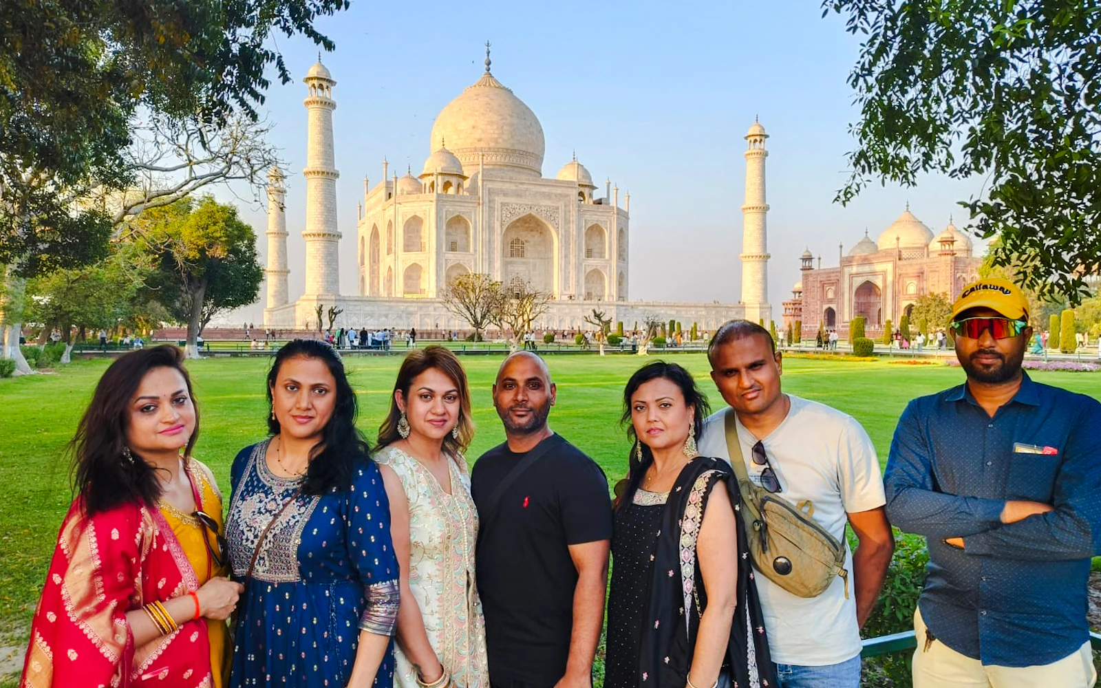 Taj Mahal, Agra Fort & Baby Taj Private Guided Tour with Express Entry to Taj Mahal, Lunch & Transfers