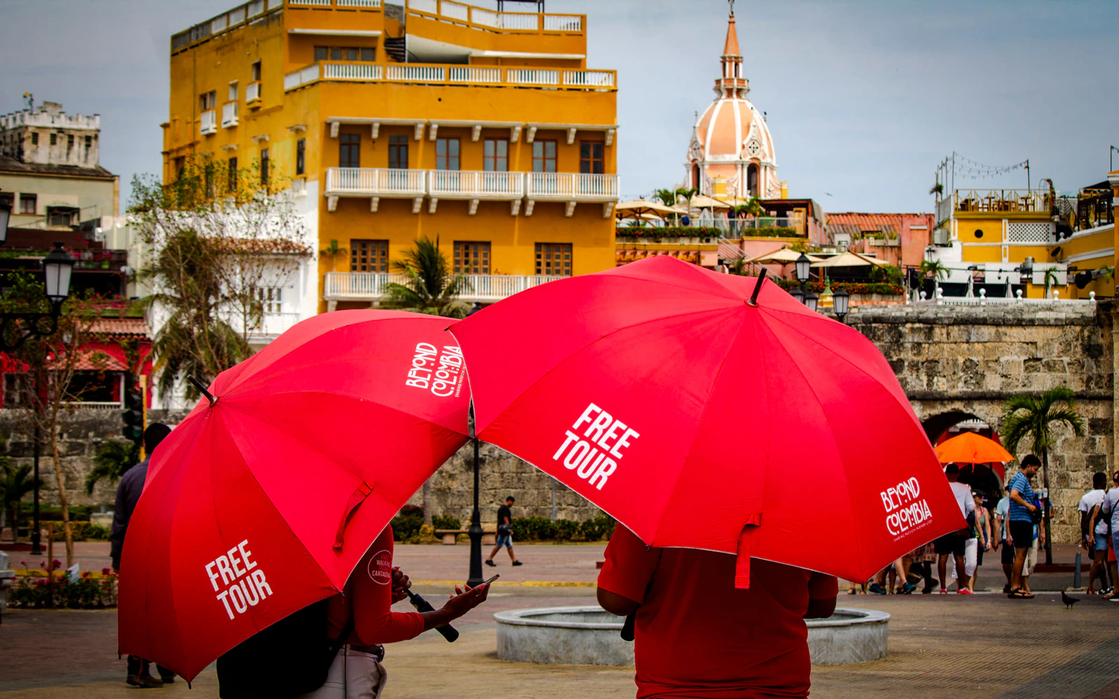 Cartagena Walking Tour: Walled City and Getsemaní (Product 56293)