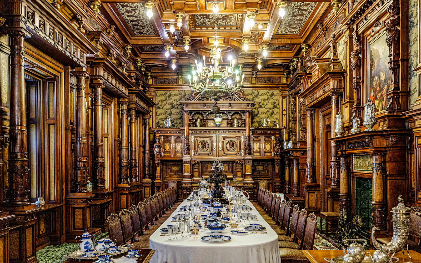 From Bucharest: Peles Castle, Dracula's Castle & Brasov Day Trip Image 2