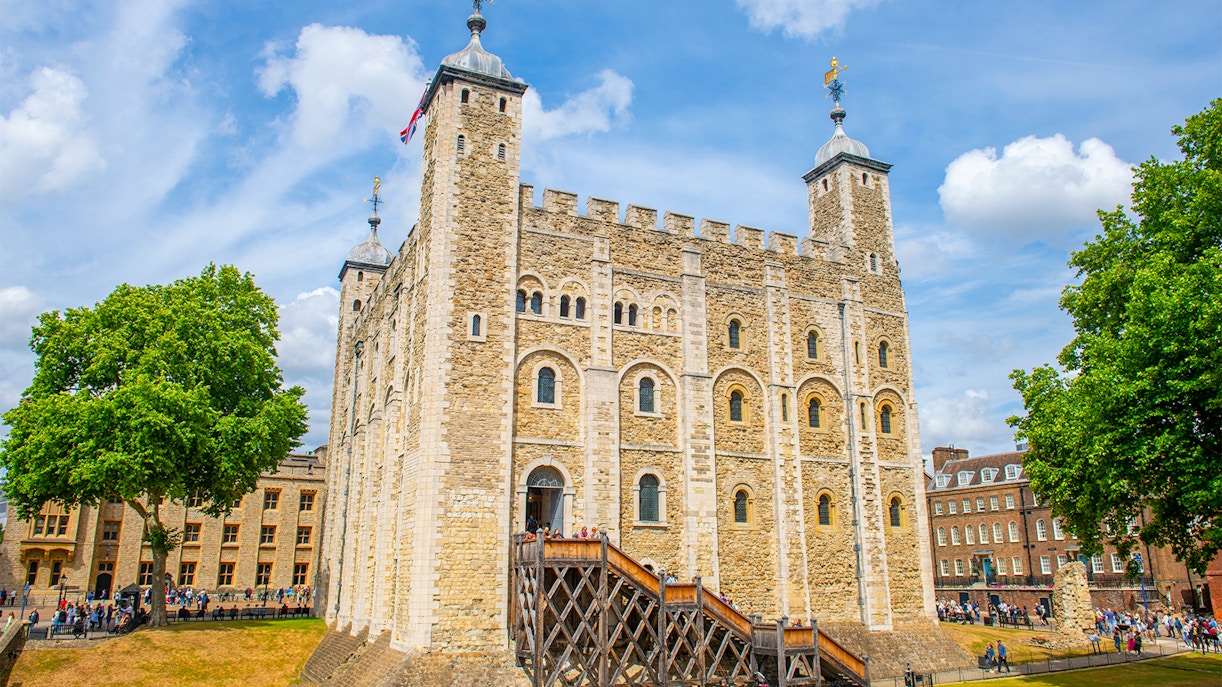 Archaeologists working in the Tower of London