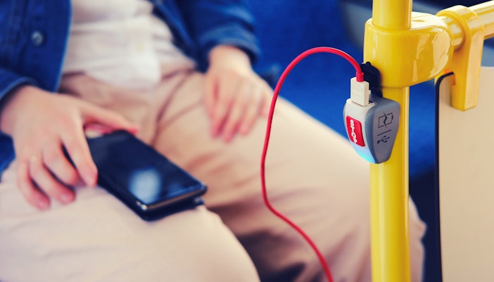 Charging a mobile phone in a bus to/from Fiumicino Airport and Naples