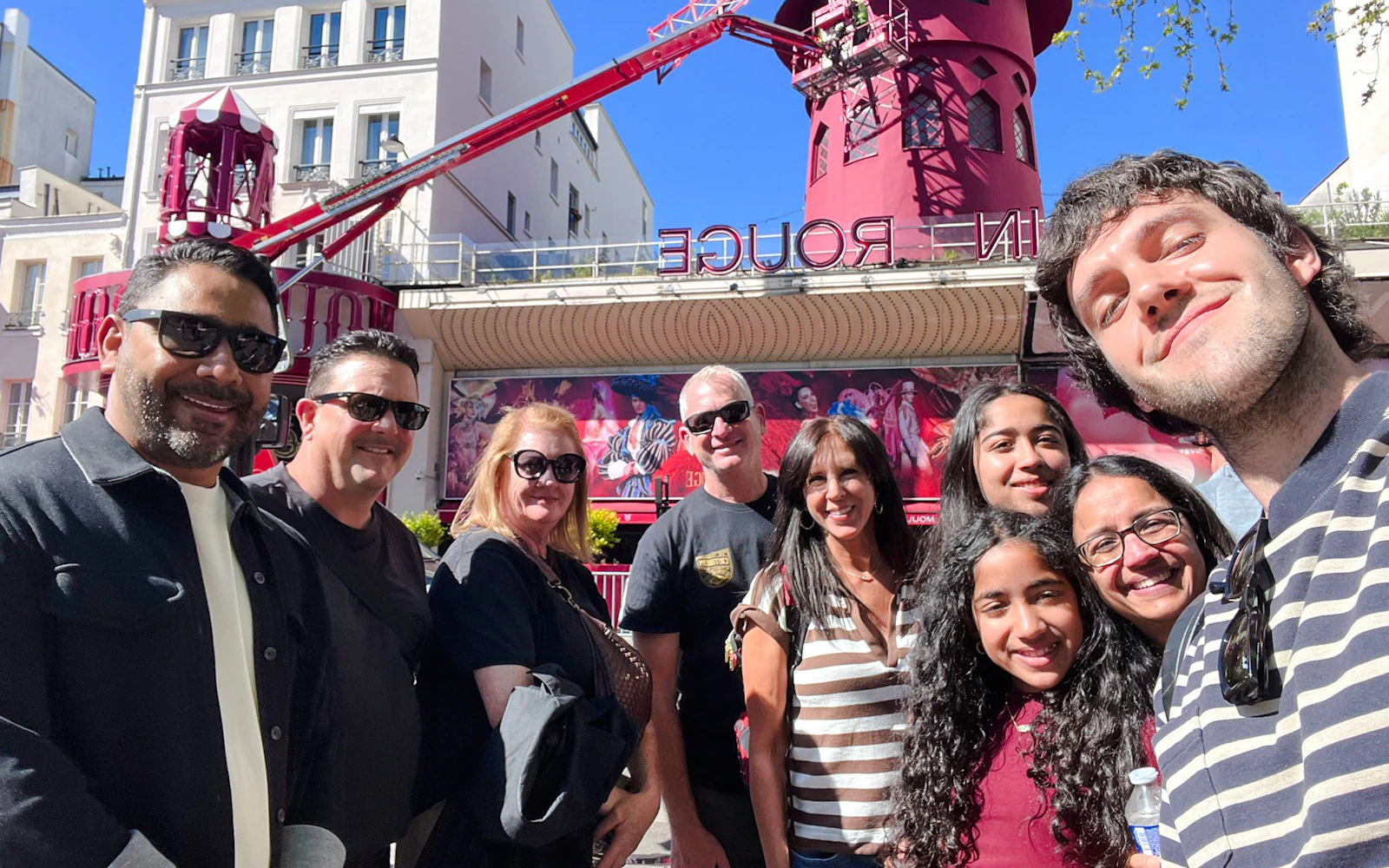 Paris Landmarks Guided Walking Tour with Sacré-Cœur Entry Image 2
