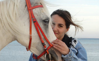 1 saatlik premium elit çöl at binme macerası - hurghada-2