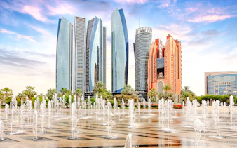 ab dubai: stadtrundfahrt durch abu dhabi mit besuch der scheich-zayid-moschee und des qasr al hosn-5