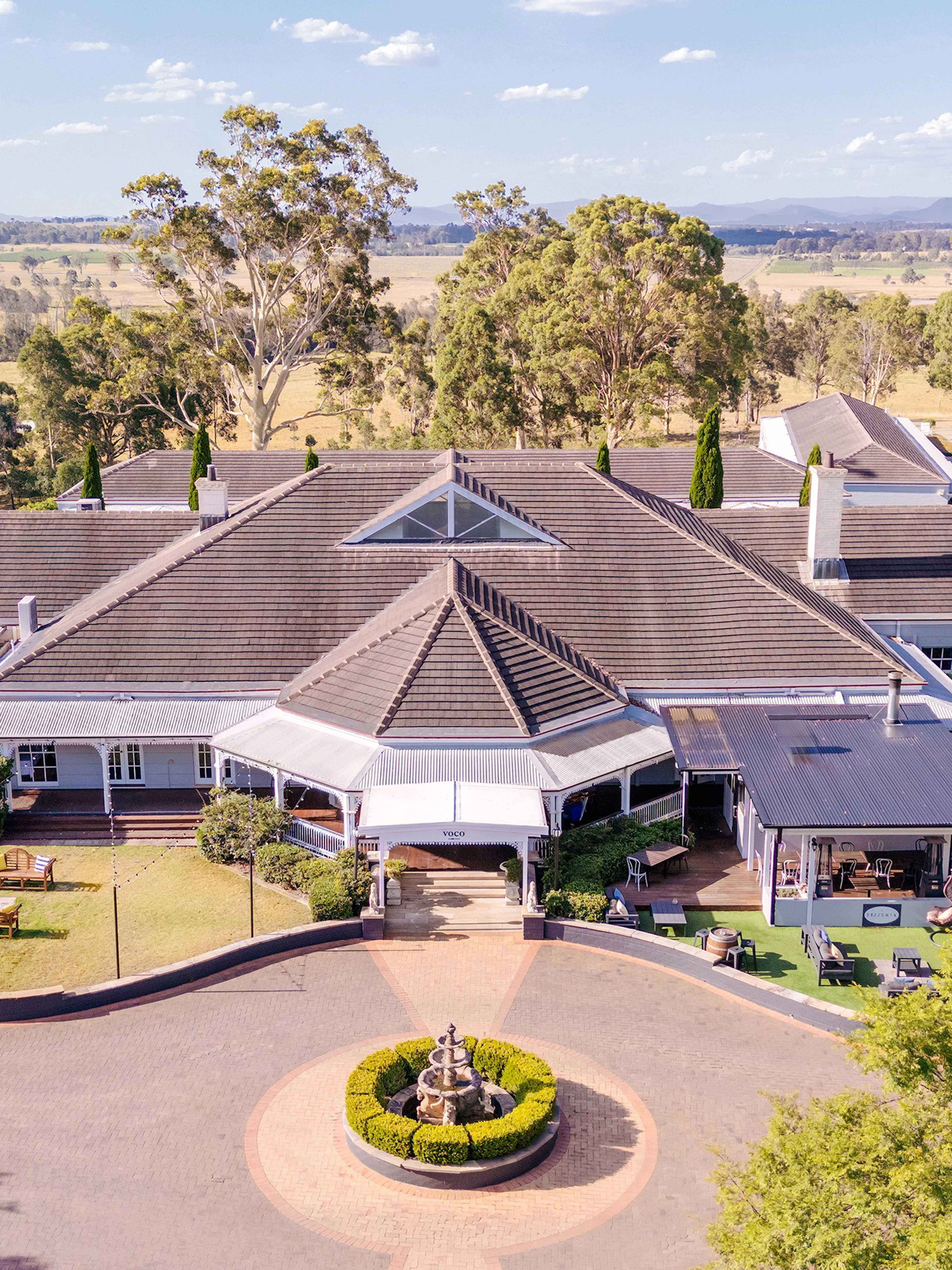 Hunter Valley estate with scenic vineyard views, part of the Wine and Food Day Tour.