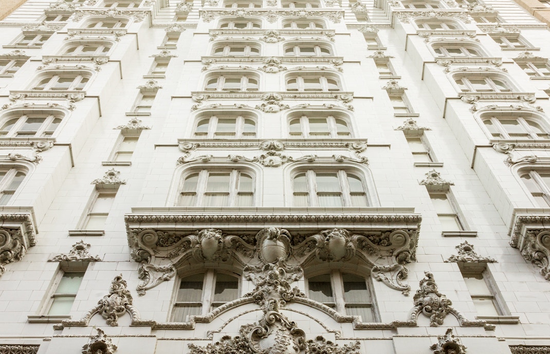 Hotel Monteleone's ornate exterior facade in New Orleans.