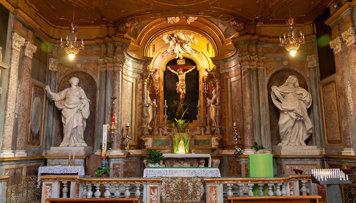 Shroud of Turin Interior