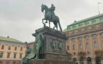 Equestrian statue in Stockholm city square, part of the Secret Societies exploration game.