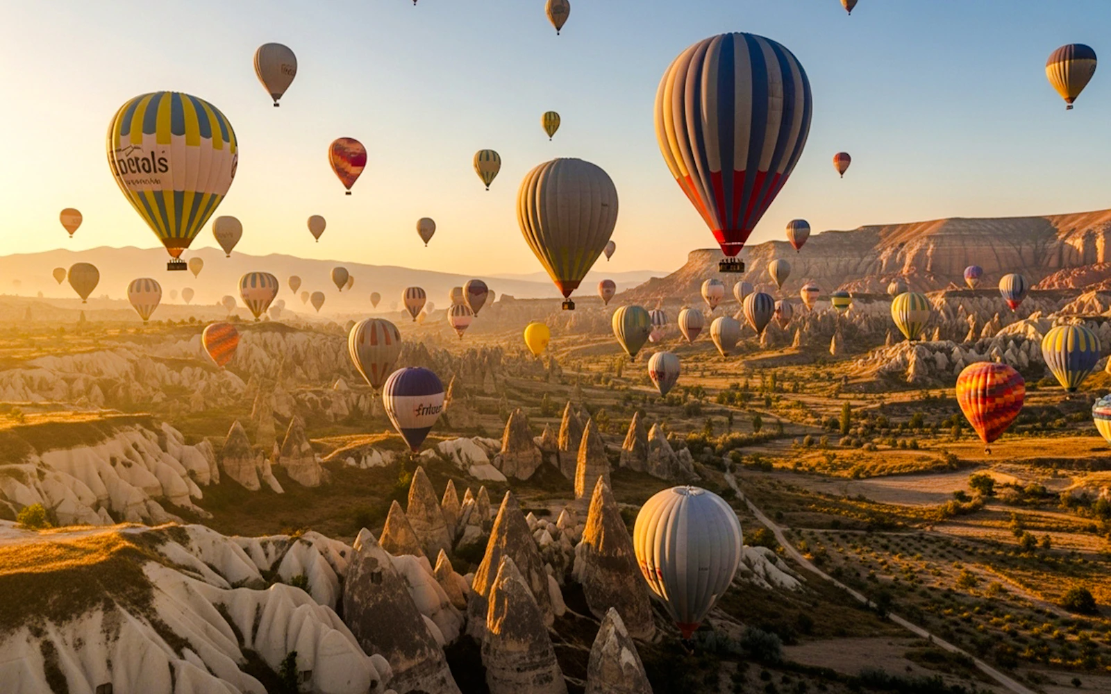 Cappadocia: Göreme Sunrise Hot Air Balloon Flight With Hotel Transfers Image 3