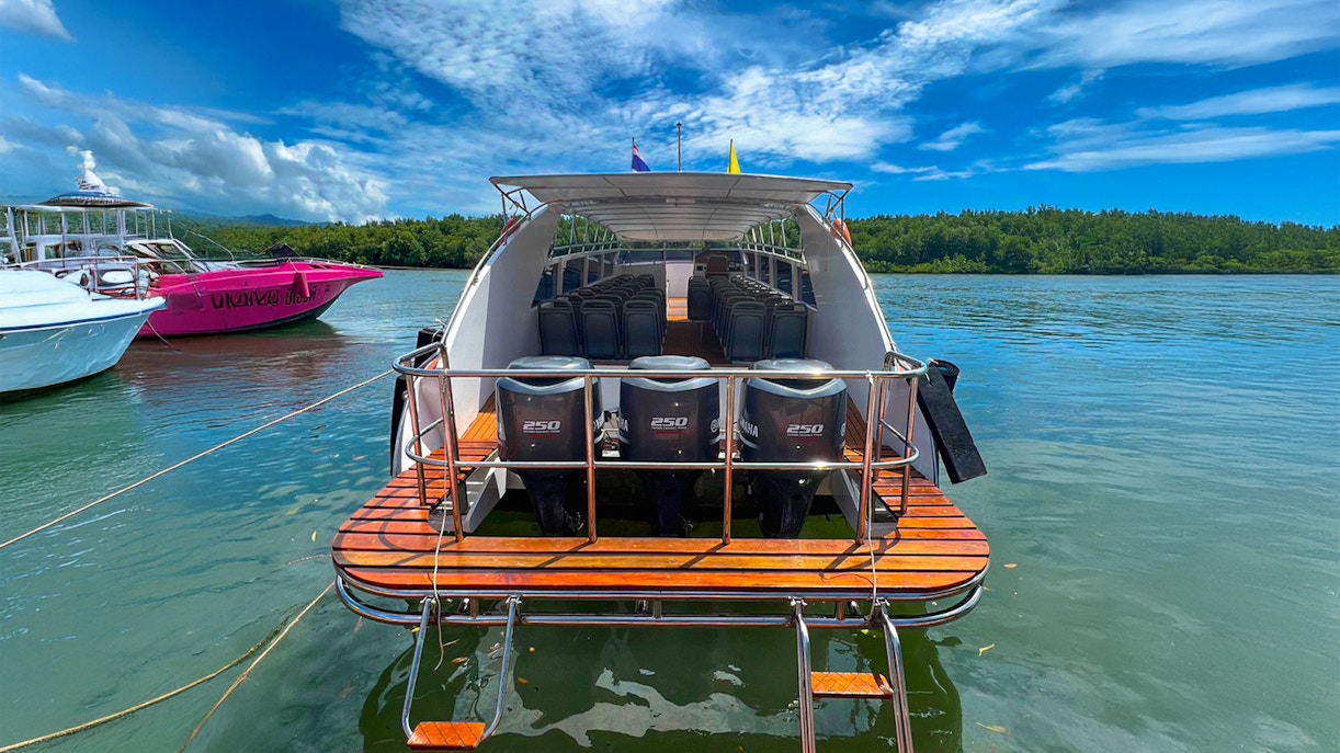 Speed boat docked for Similan Islands tour from Phuket.