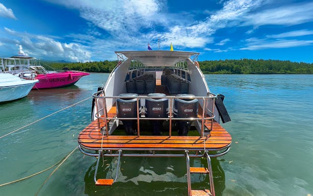 Speed boat docked for Similan Islands tour from Phuket.