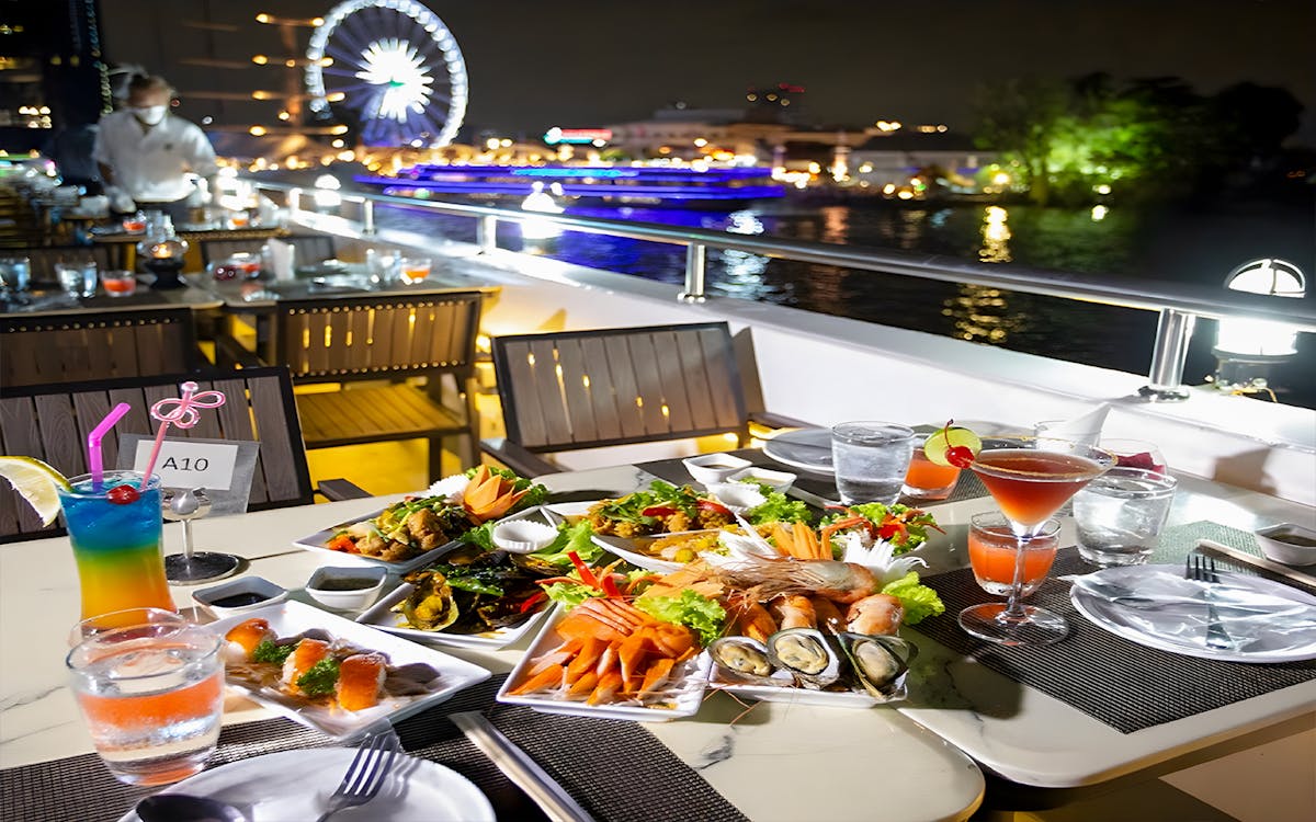 alangka dinner cruise at iconsiam pier no.4-5 alangka dinner cruise at iconsiam pier no.4-5