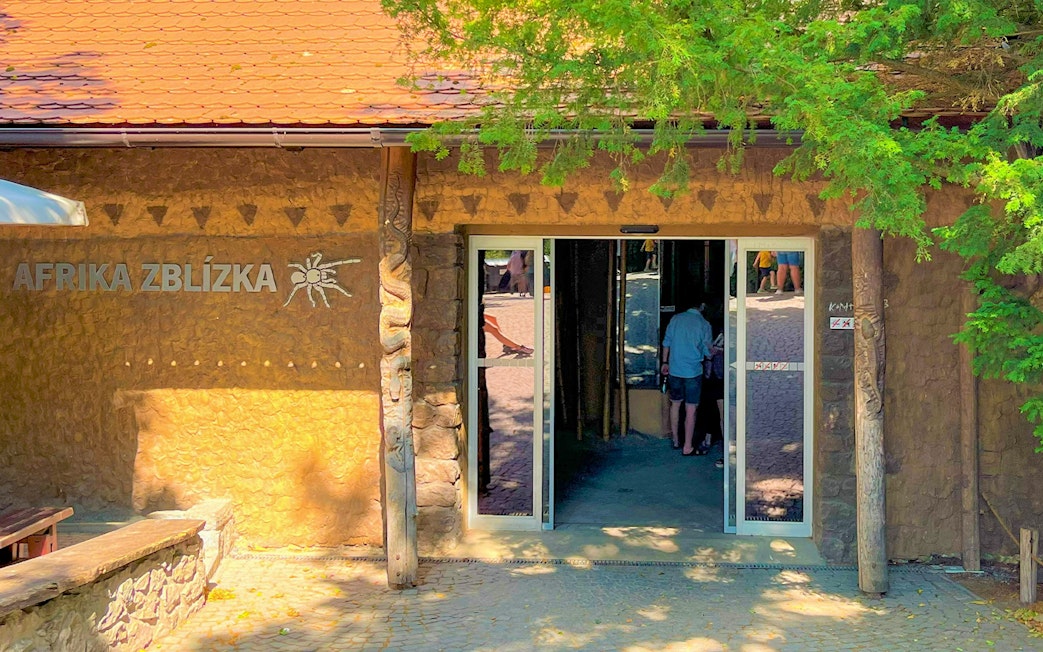Entrance to Afrika Zblízka exhibit at Prague Zoo.