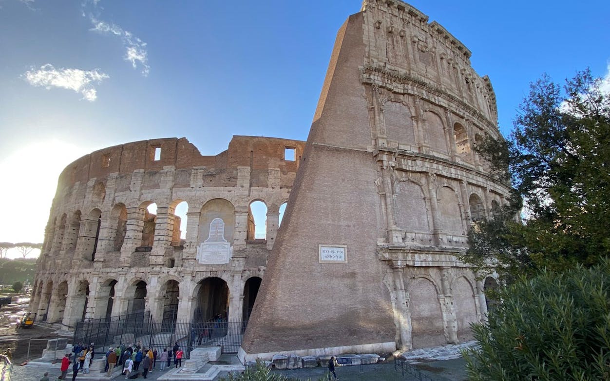 visita guiada al coliseo, el foro romano y el monte palatino con entrada sin filas-2
