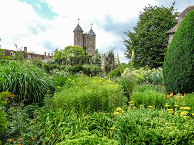 Sissinghurst Castle Garden