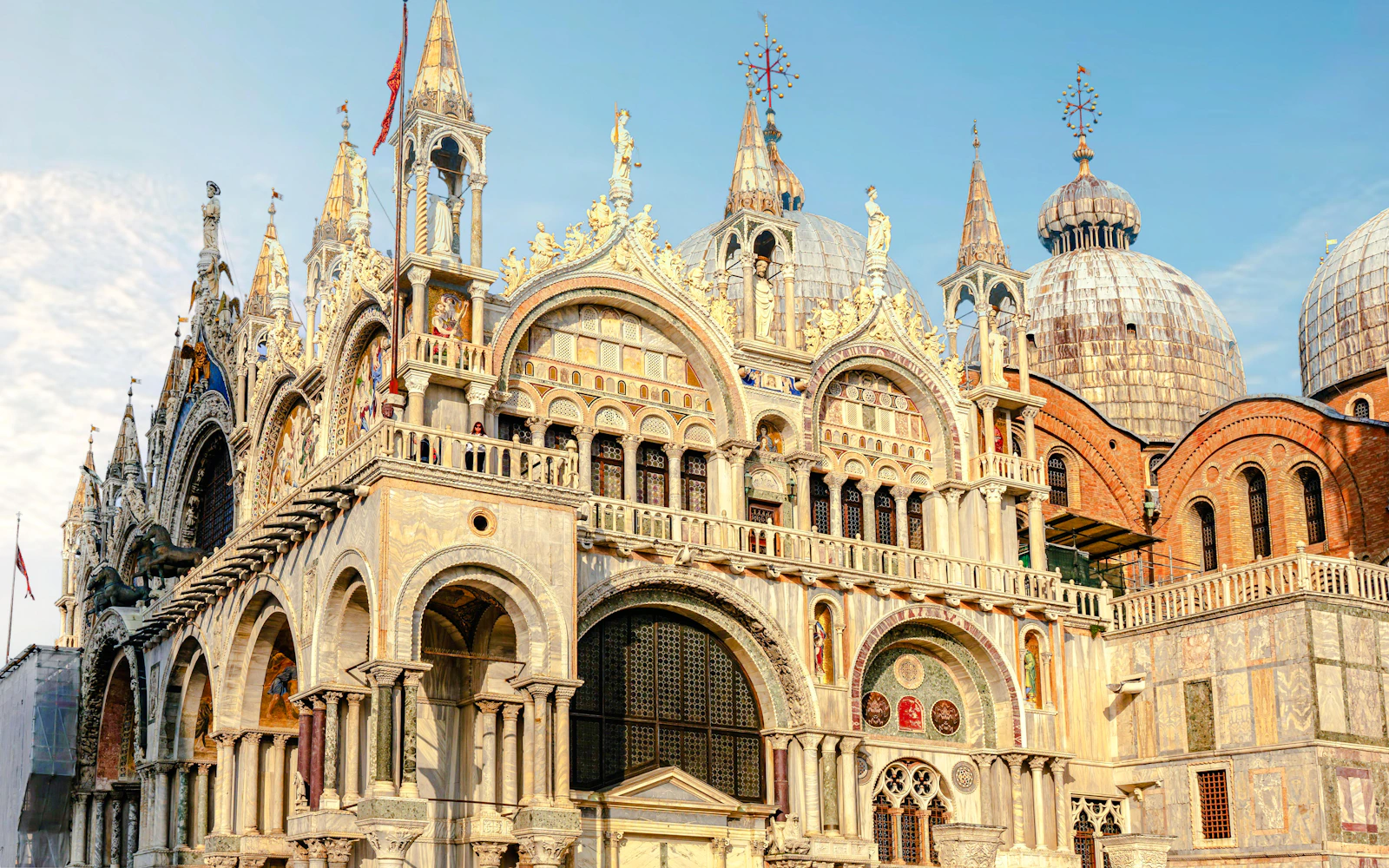 Skip-the-Line St. Mark's Basilica and Pala d'Oro Guided Tour Image 3