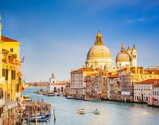 Venice canal cruise