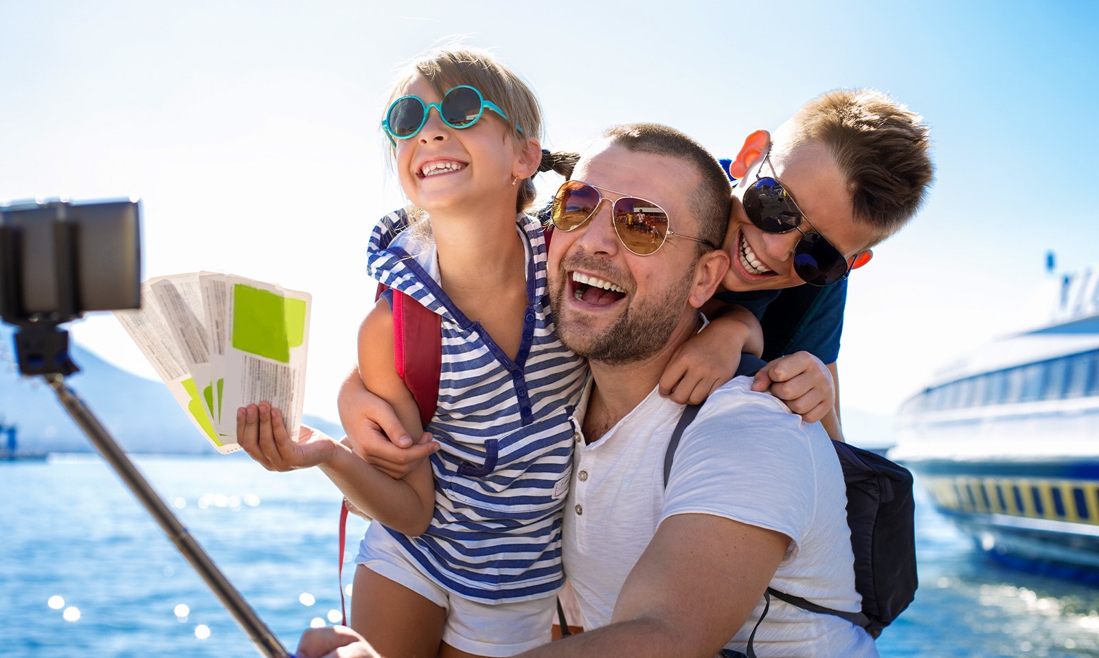 Berlin cruise, family