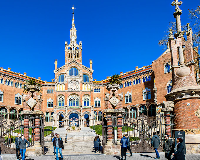 Skip-the-Line Tickets to Sant Pau Modernista
