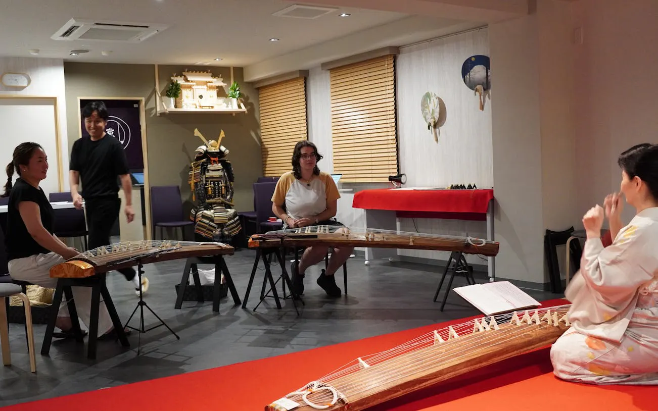Kyoto: Japanese Traditional Instrument "KOTO" Lesson with Master Image 9