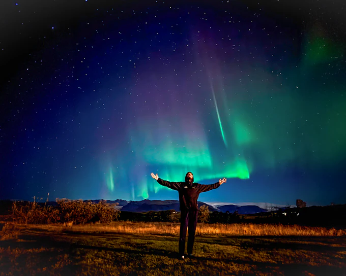 Northern Lights: 4x4 Off-Road Adventure with Treats & Photos
