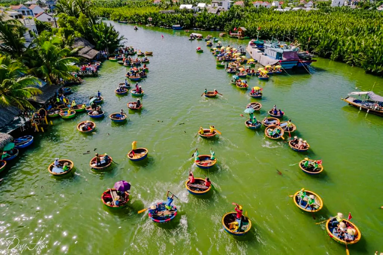 privat tur i den gamla staden hoi an och kokosnötskogen cam thanh med båttur i korgbåt-1