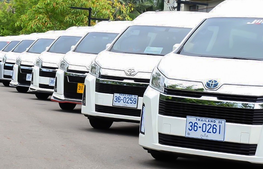 Private vans outside the airport