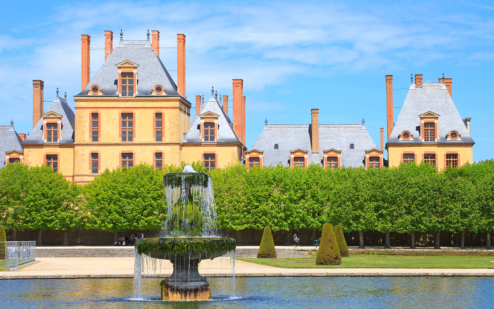 Cafe's at Château de Fontainebleau